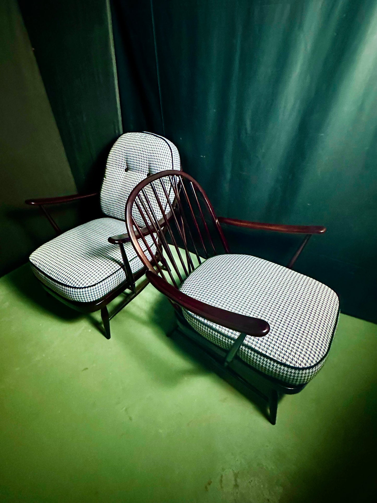 COPPIA POLTRONE "LUCIAN RANDOLPH ERCOLANI"