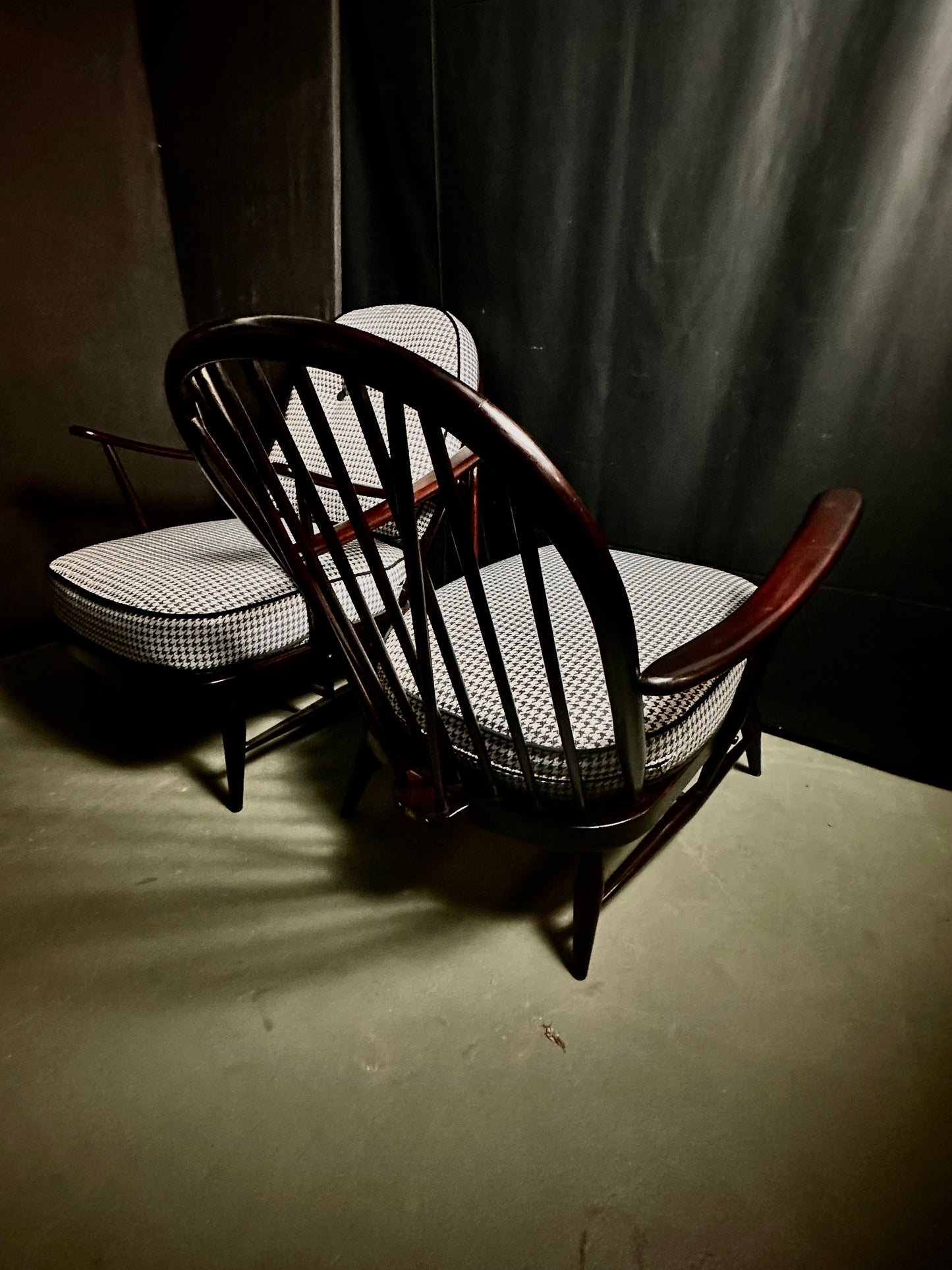 COPPIA POLTRONE "LUCIAN RANDOLPH ERCOLANI"