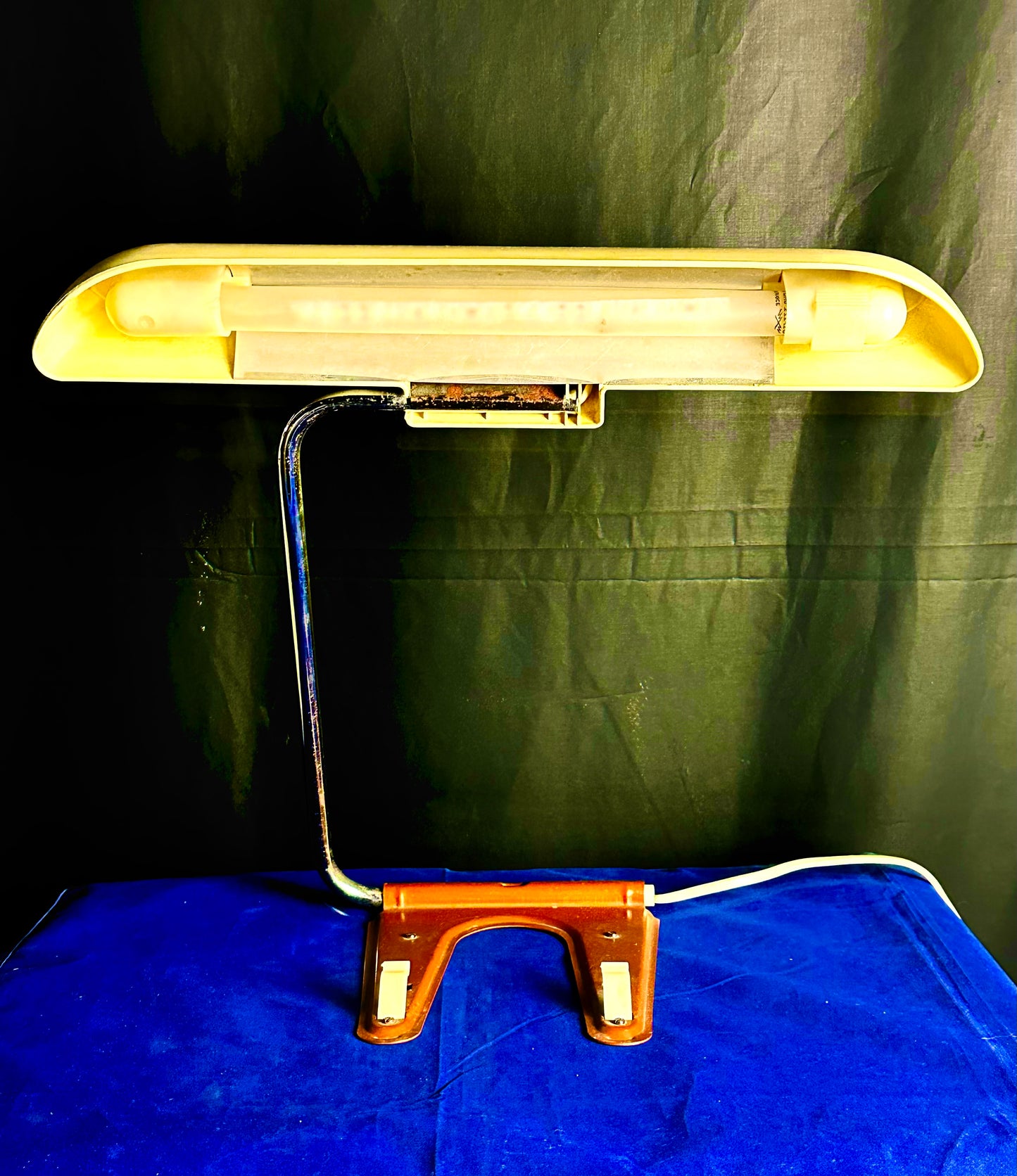 LAMPADA DA SCRIVANIA "CHARLOTTE PERRIAND"