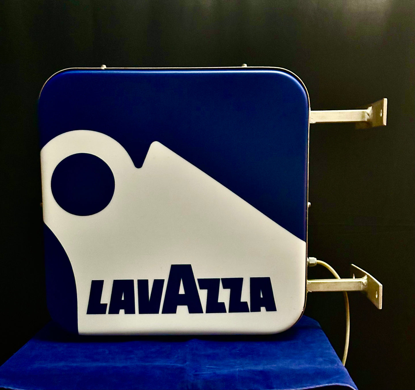 INSEGNA "LAVAZZA"